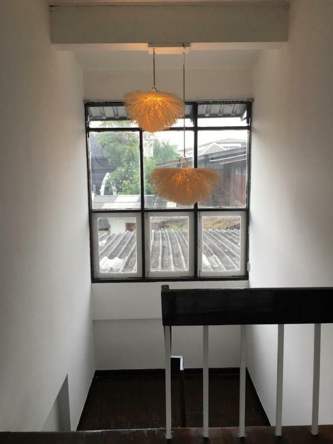 Bed and Breakfast Cozy by Funwahn Chiang Mai Exterior foto