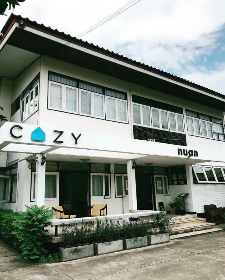 Bed and Breakfast Cozy by Funwahn Chiang Mai Exterior foto