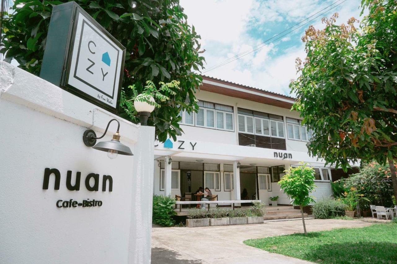 Bed and Breakfast Cozy by Funwahn Chiang Mai Exterior foto