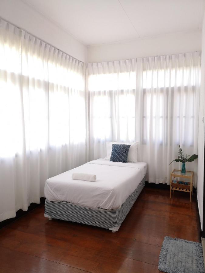 Bed and Breakfast Cozy by Funwahn Chiang Mai Exterior foto